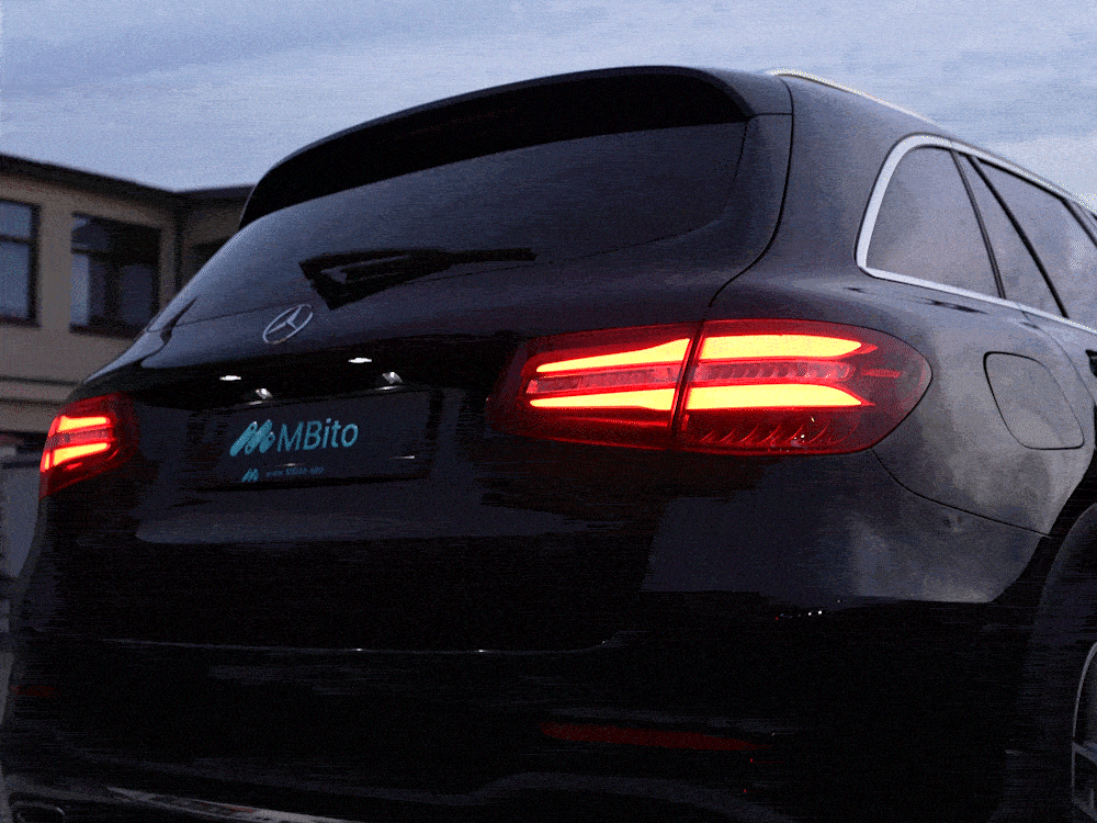Rear lights on with DRL